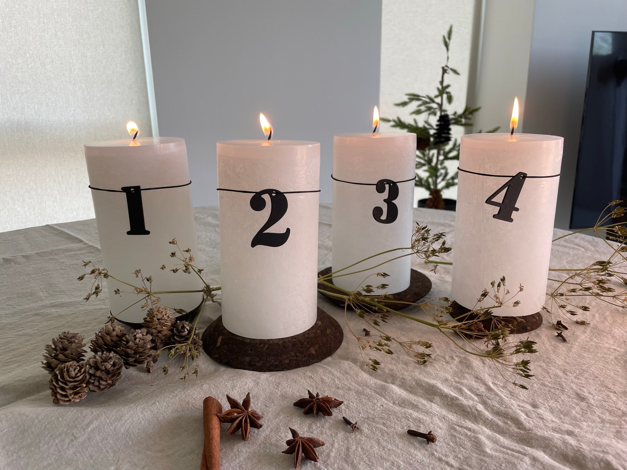 Oohh - Adventstal i sort træ