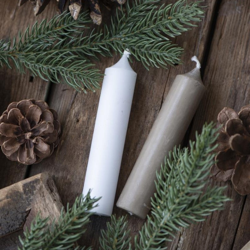 Ib Laursen - 8 stk. rustik bedelys