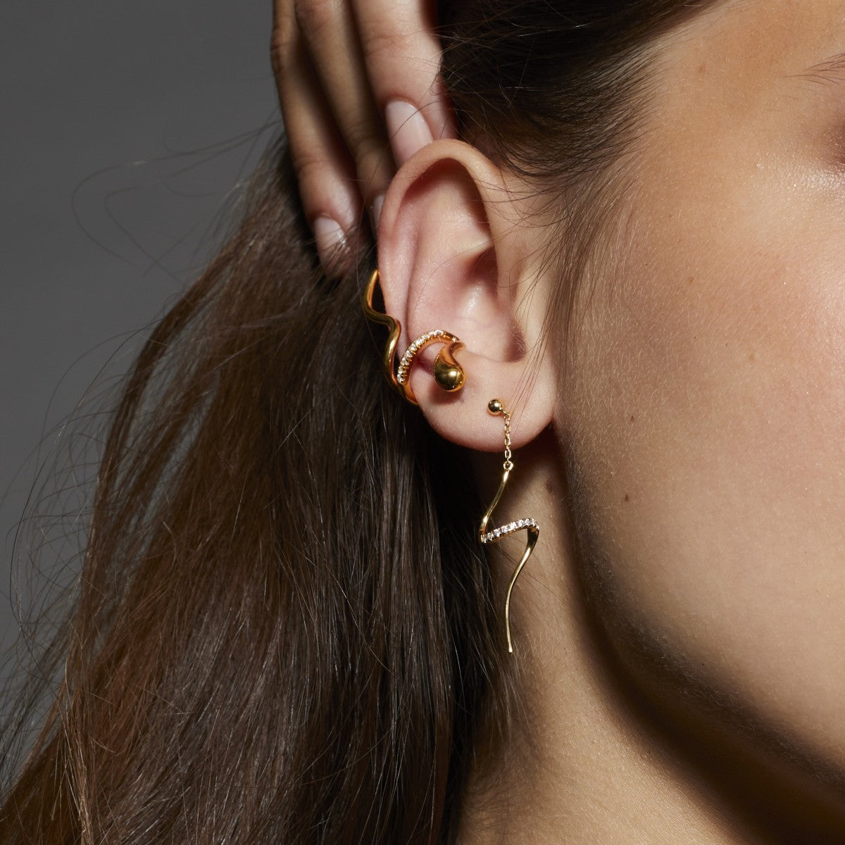 Alura - Forgyldt Grace spiral ørestik