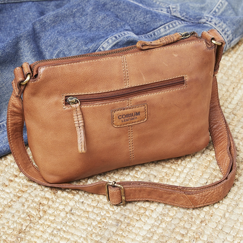Corium - Crossbody taske washed cognac