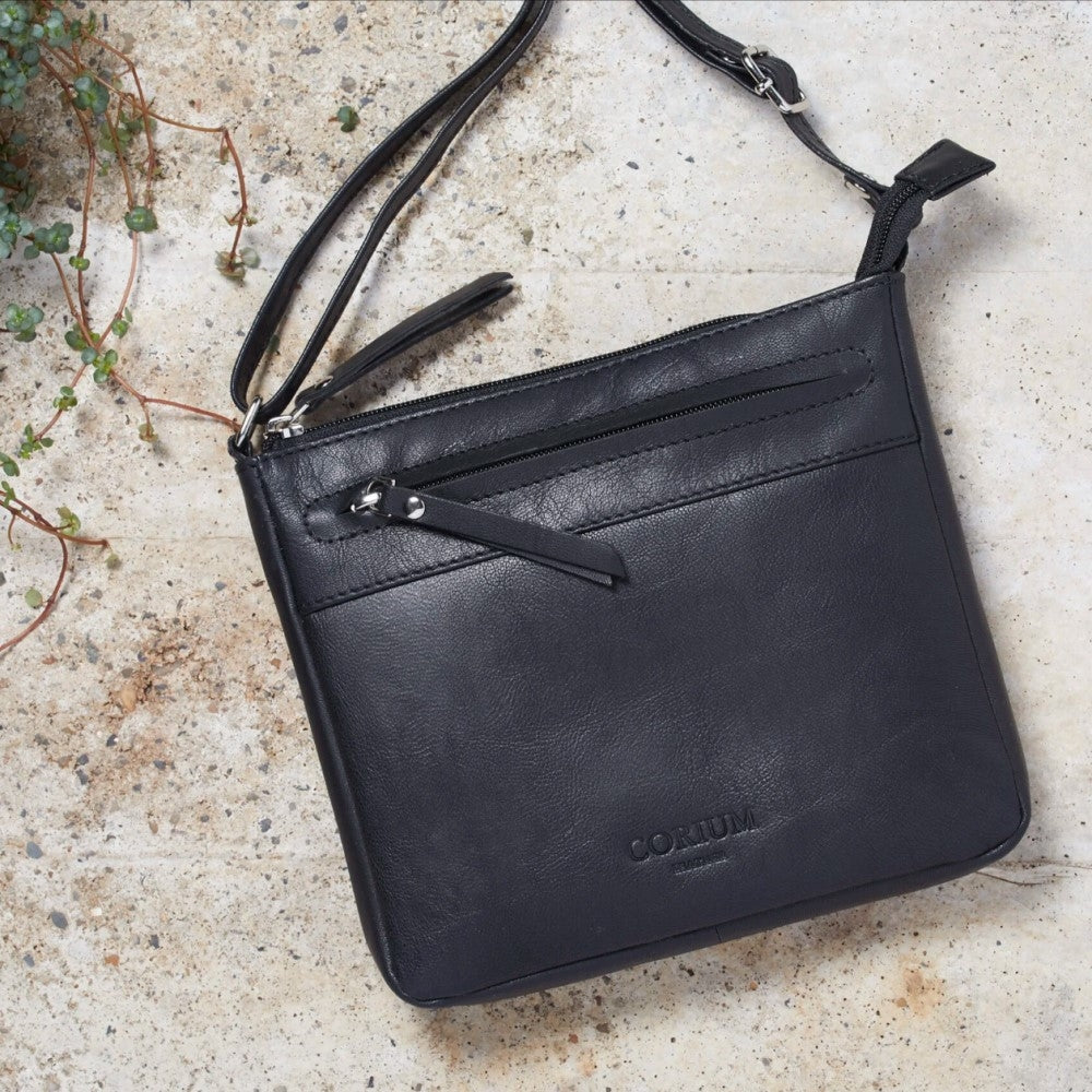 Corium Crossbody taske - sort