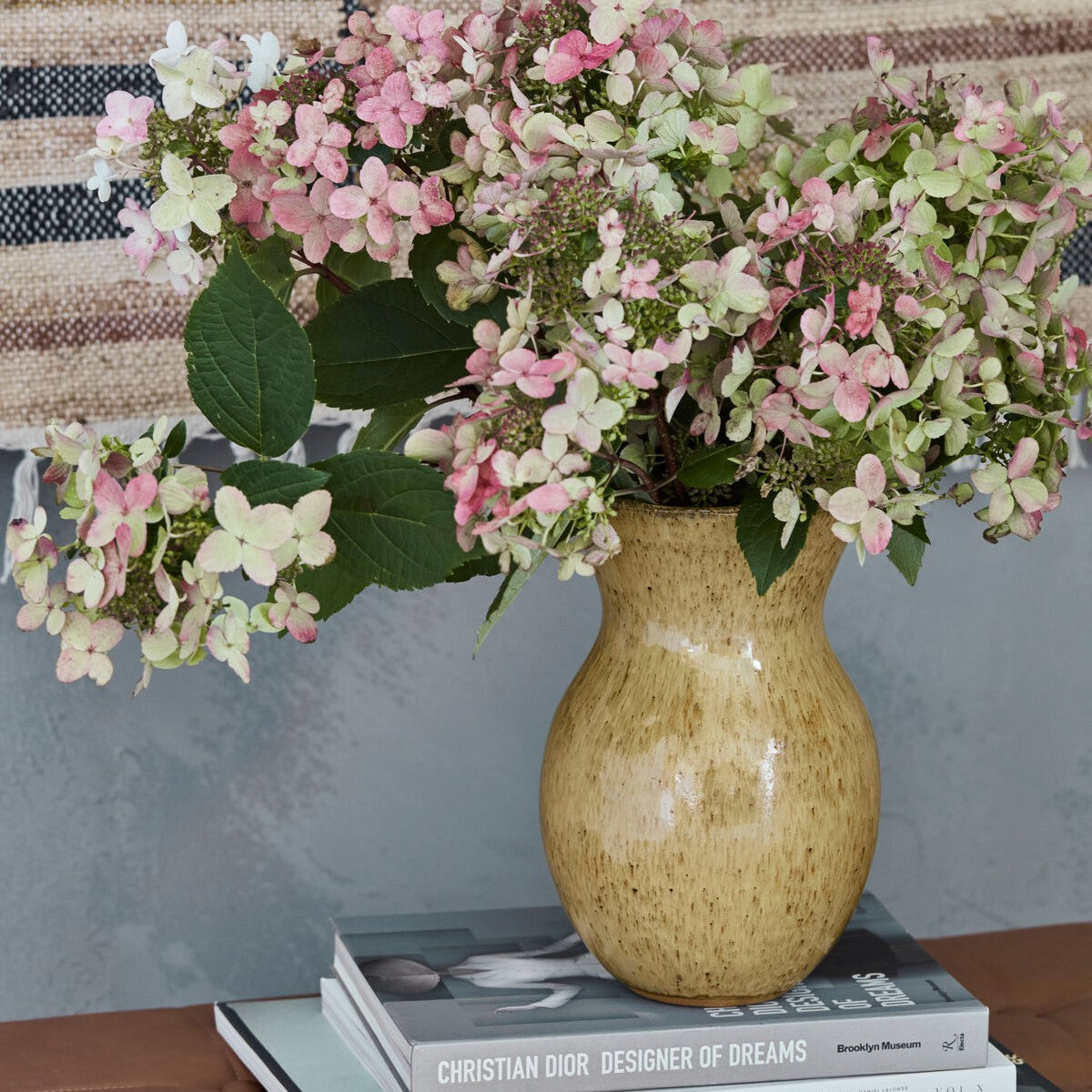 House Doctor - Corp beige vase H27cm