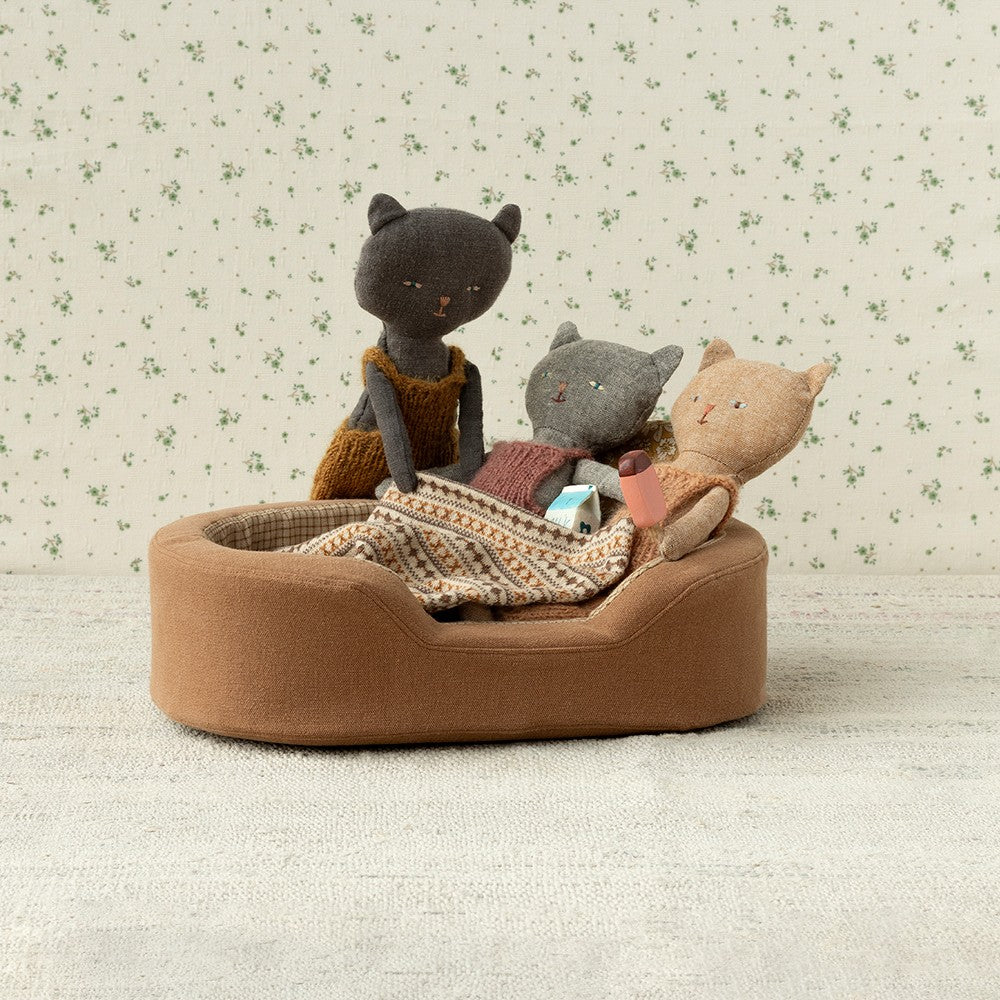 Maileg - Lille polstret kurv