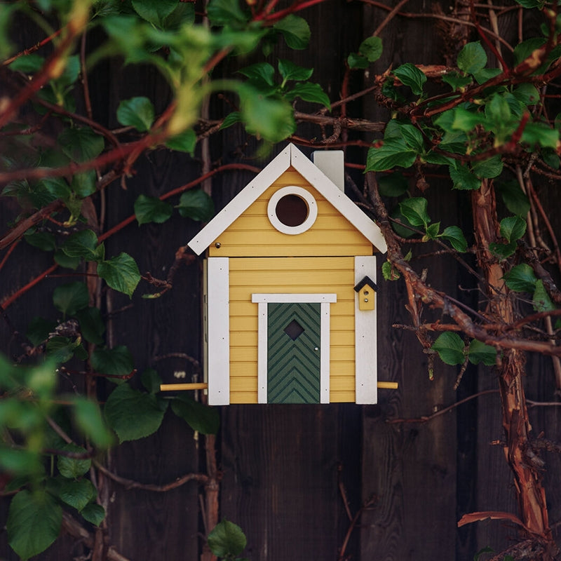 Fuglehus Wildlife Garden - Gul Hytte