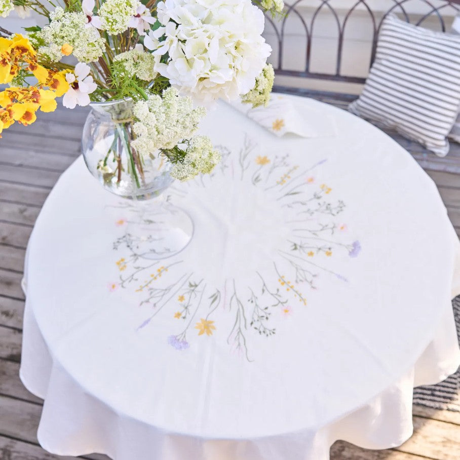 Speedtsberg - Rund dug med broderi Ø150cm