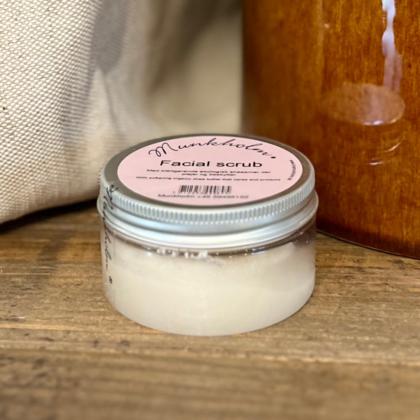 Munkholm naturlig scrub til ansigtet