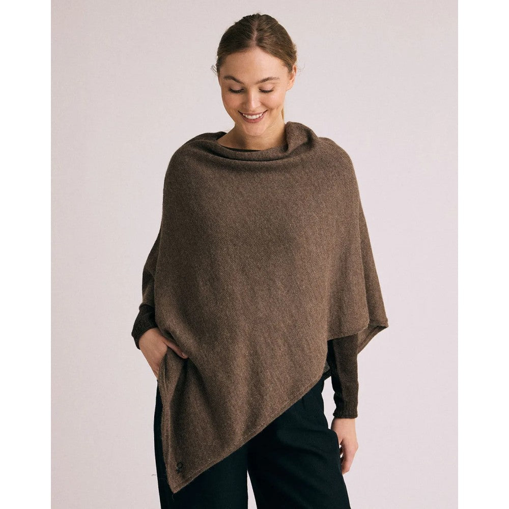 Gorridsen Eos Poncho Dark camel