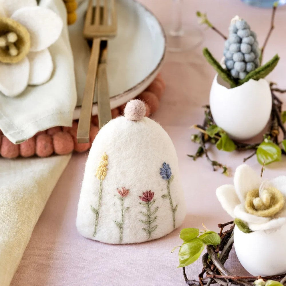 Gry & Sif - Æggevarmer Grøn m/ broderi