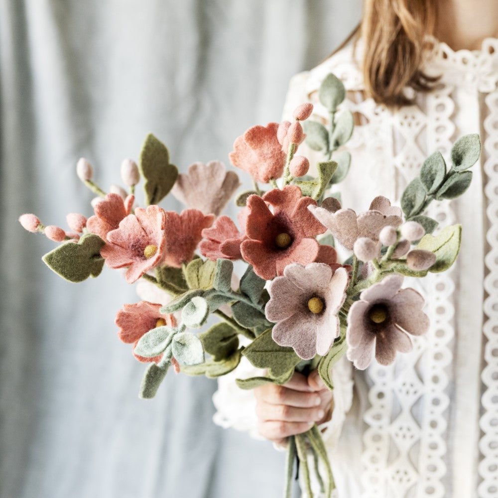 Gry & Sif - Stokrose buket