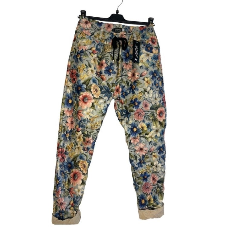 Janne K - Blomster buks m/ bindebånd