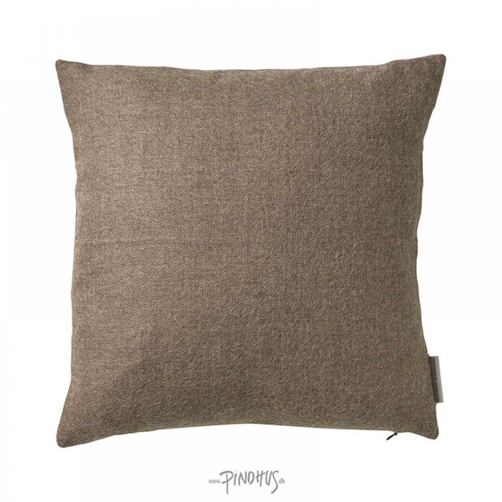 Pude - Baby alpaca Walnut brown 40x40cm