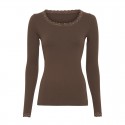 Frida rib bluse m/ blondekant - Noce