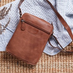 Corium Crossbody - vintage cognac