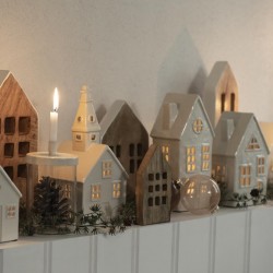Ib Laursen - Stillenat Keramik Kirke til fyrfadslys
