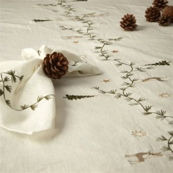 Speedtsberg - Vinter dug m/ broderi 140x240cm